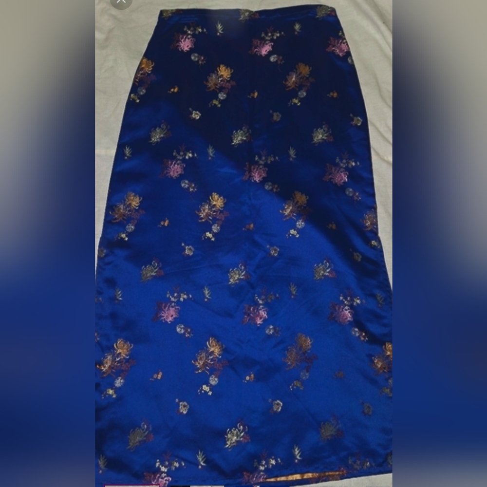 Long Sapphire blue Skirt! Size Med  With Wood Buttons And Zippers. Summer/spring